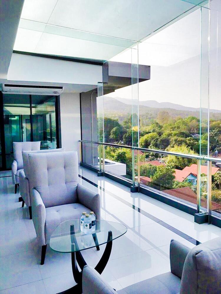 The Star Hill Condo Luxury Suites Chiang Mai Exterior photo
